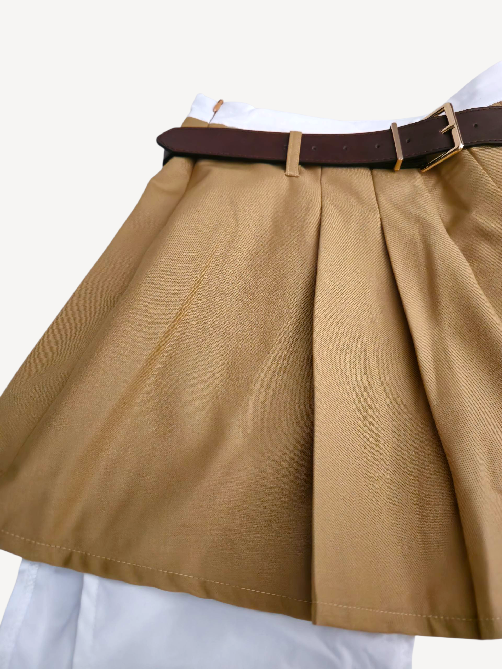 getailleerde minirok met riem